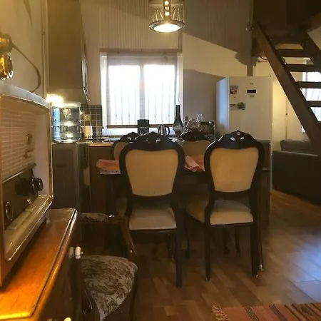 Kaleici Tarihi Lokasyon Bahceli Oezel Muestakil Ev Villa *