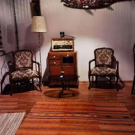 Kaleici Tarihi Lokasyon Bahceli Oezel Muestakil Ev Villa Antalya